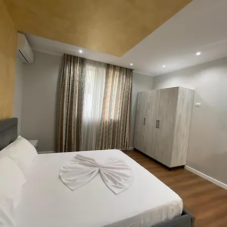 Sunflower Apartmán Sarandë
