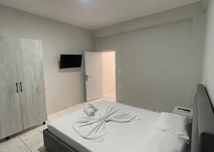 Sunflower * Sarandë