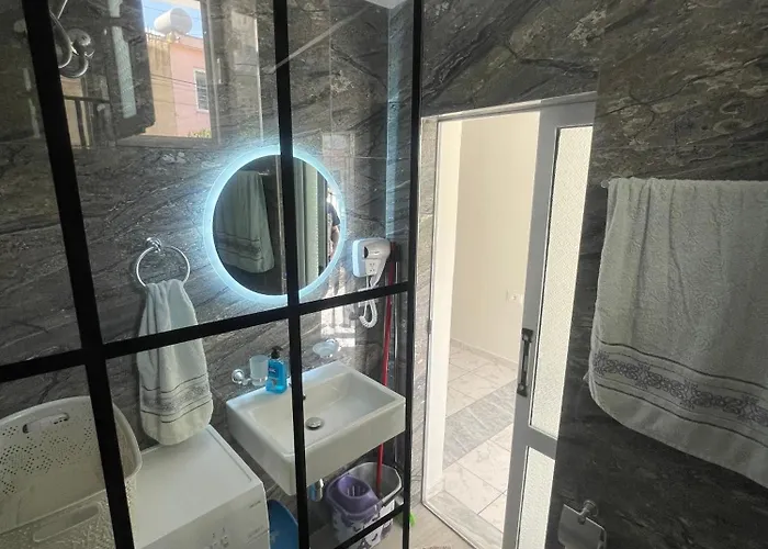 Apartment Sunflower Sarandë