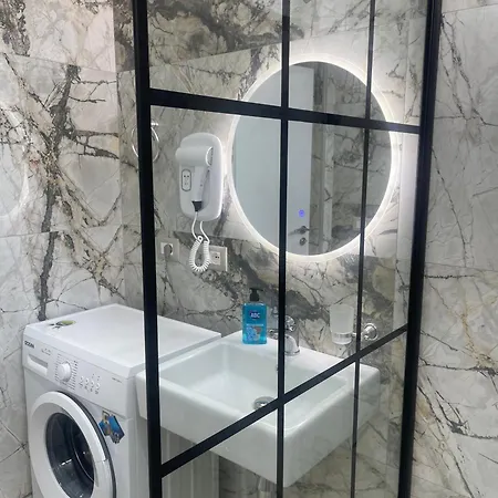 Sunflower Apartment Sarande